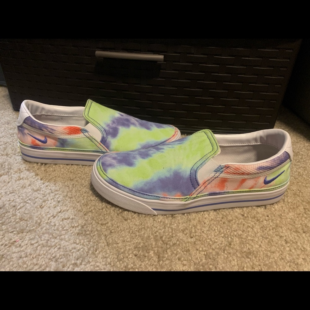 Nike Court Legacy Slip On Women’s 7.5